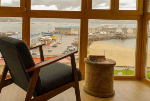 Sea<br/>Views
